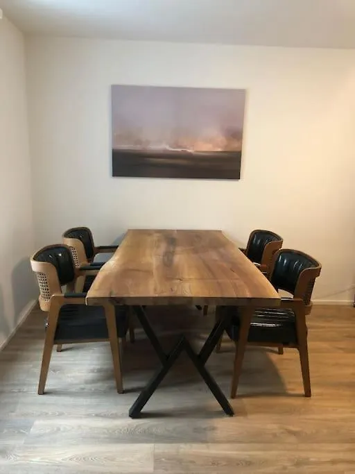 Fantastic 2Br Flat Close To Paradeplatz - Canal2 Zurich