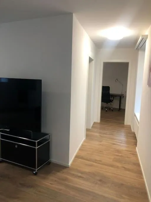Fantastic 2Br Flat Close To Paradeplatz - Canal2 Zurich 0*,  Switzerland